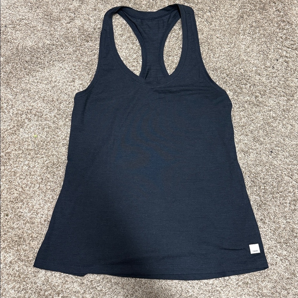 Vuori Lux performance Tank Top